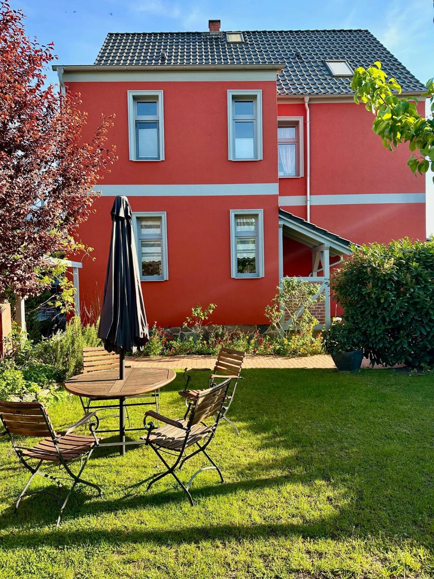 Ferienwohnung Mathilda Waren  Exterior photo